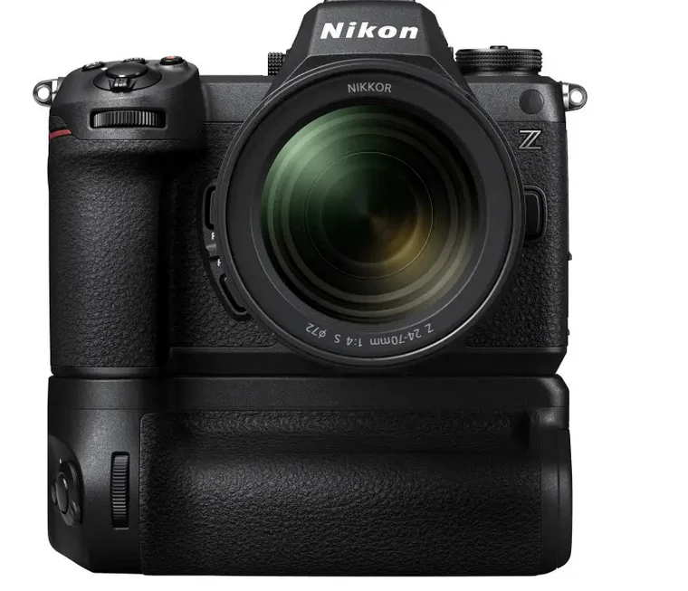 Nikon Z6III 24.5MP Mirrorless Digital Camera with NIKKOR Z 24–70mm f/2.8 S Lens - Image 7